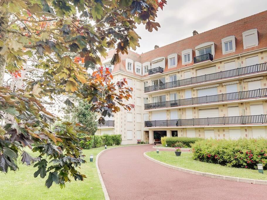 Deauville Triangle D'Or Proche Mer & Casino Aux Clefs Des Sacres Eksteriør billede